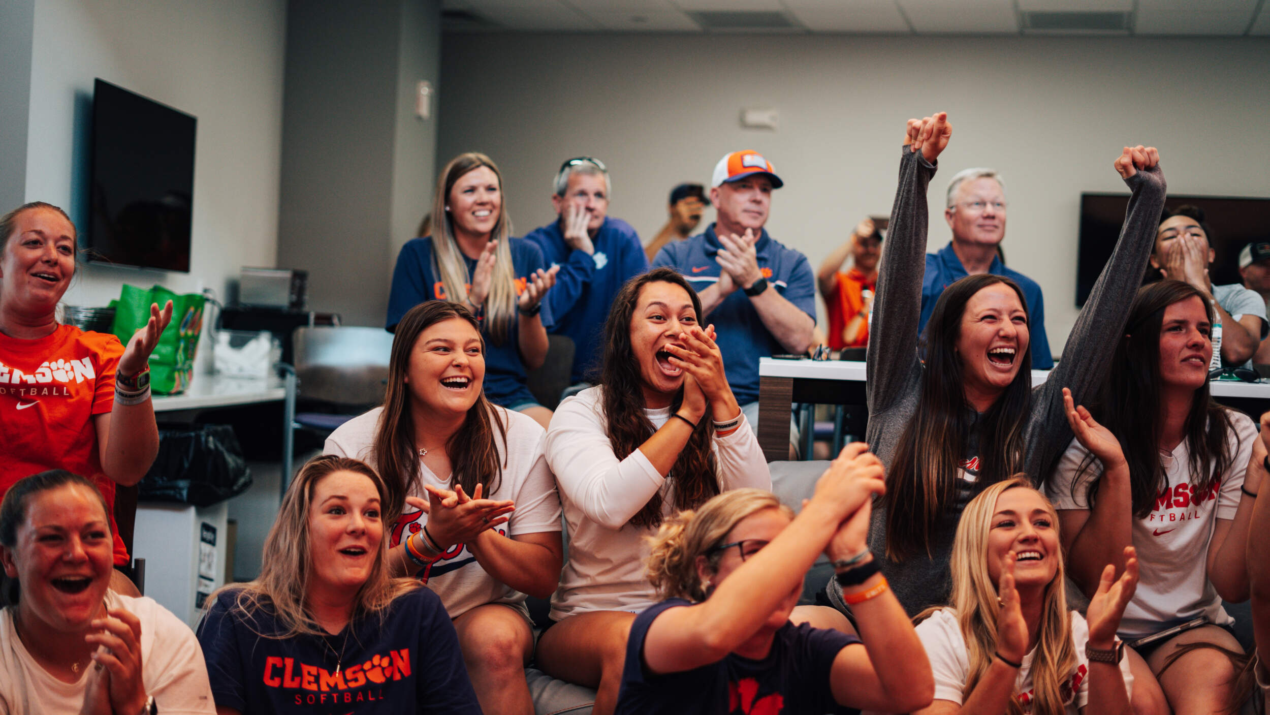 Softball to Host 2022 Clemson Regional Clemson Tigers Official