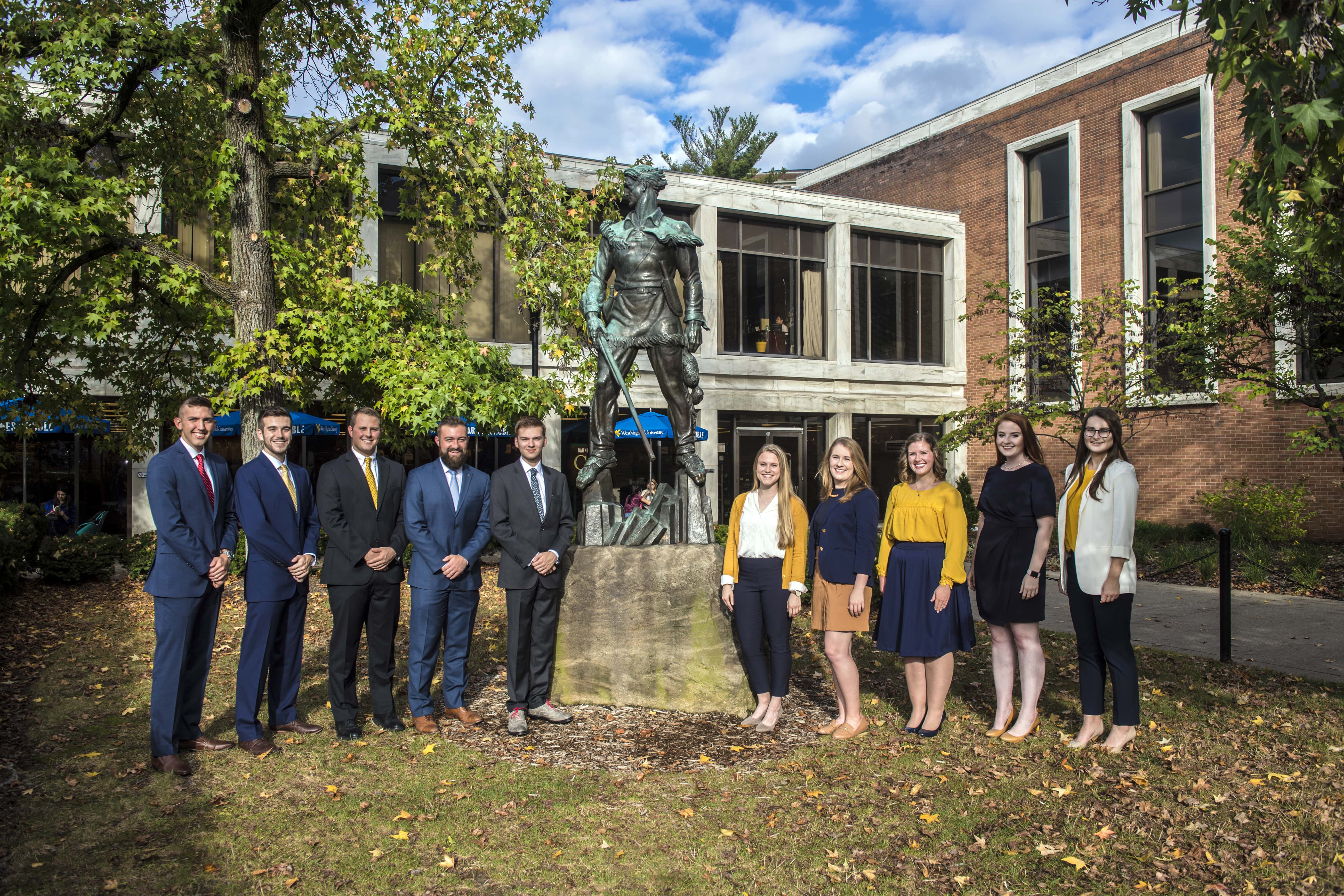 Hoover Alumnus, Garrett Burgess Named 2017 WVU Mr. Mountaineer, Hunter