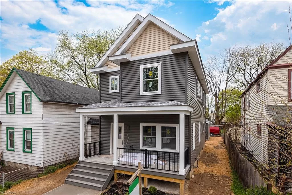 2316 W 37th St, Cleveland, OH 44113 Cleveland Bricks