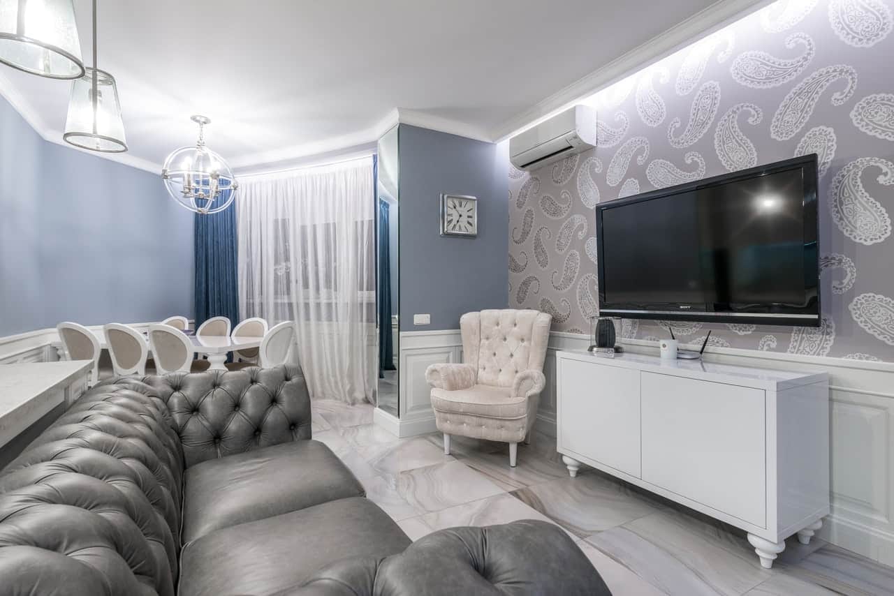 Bloomfield Lakes Apartments vs. Cass Lake Front Apartments