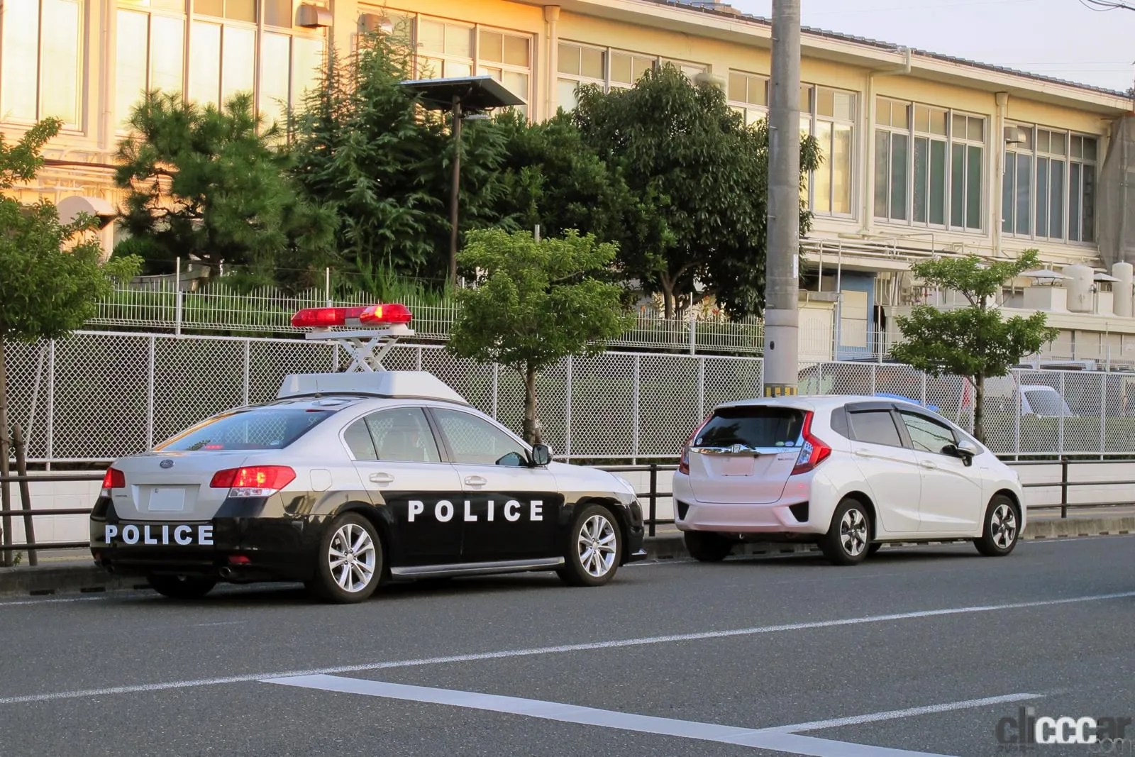 Road_rage_01 画像｜改正道交法の「あおり運転」厳罰化から1年！危険運転の減少など変化を感じない人が74