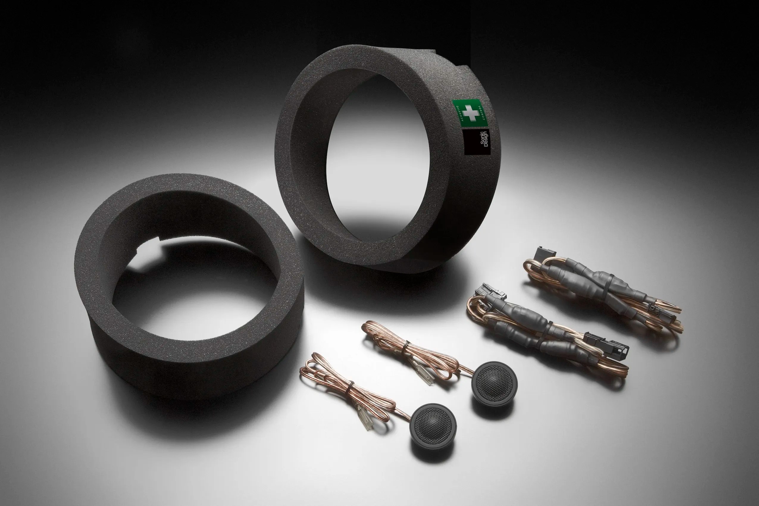 新型Aクラス用エンクロージャー一体型スピーカーが早くも登場 ライブドアニュース