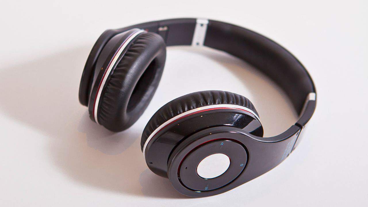 Are Noise Cancelling Headphones Bad For Ears?
