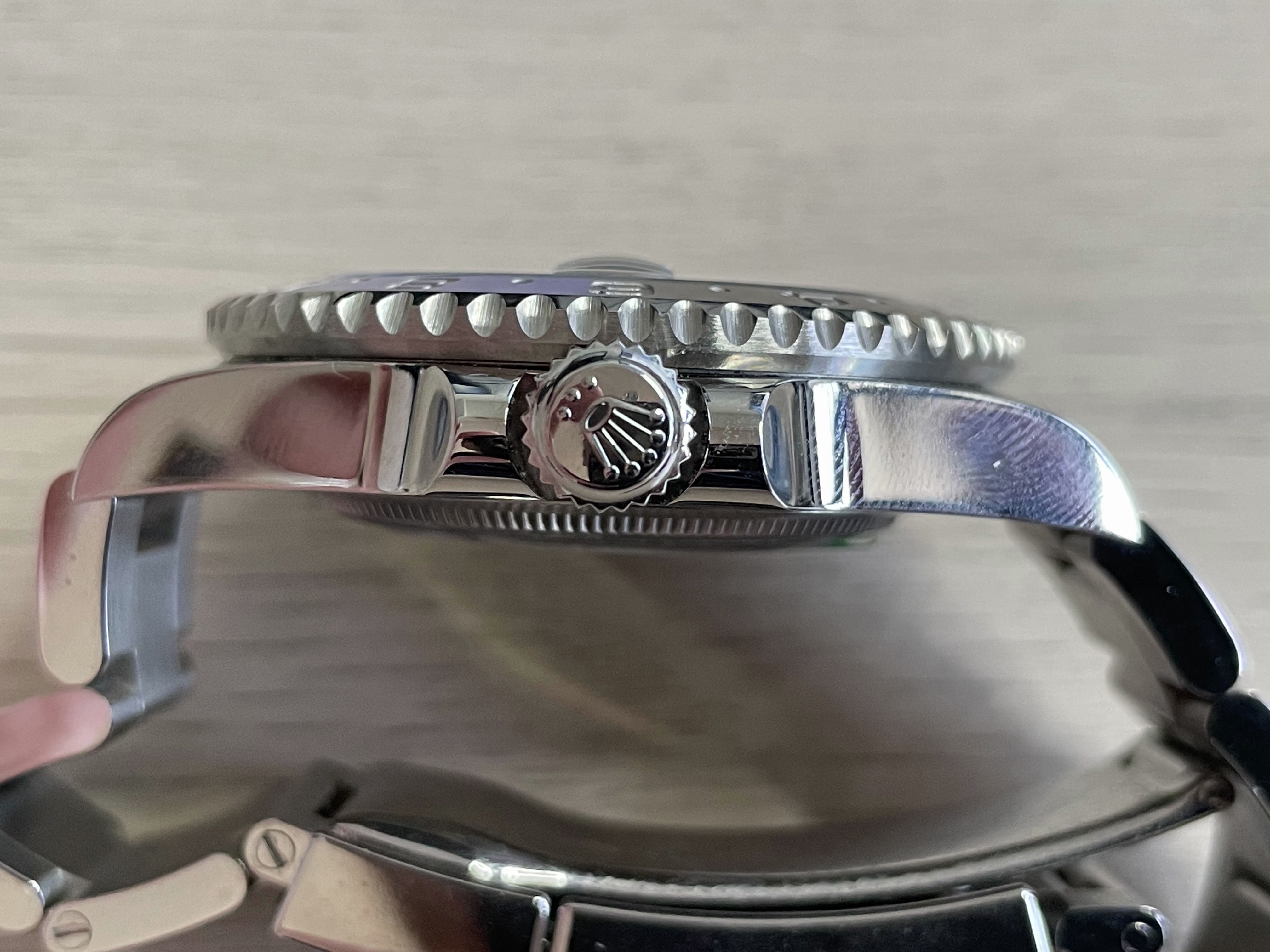 Mini review of Rolex 116710BLNR aka Batman ARF Rep vs Gen Replica Watch Info