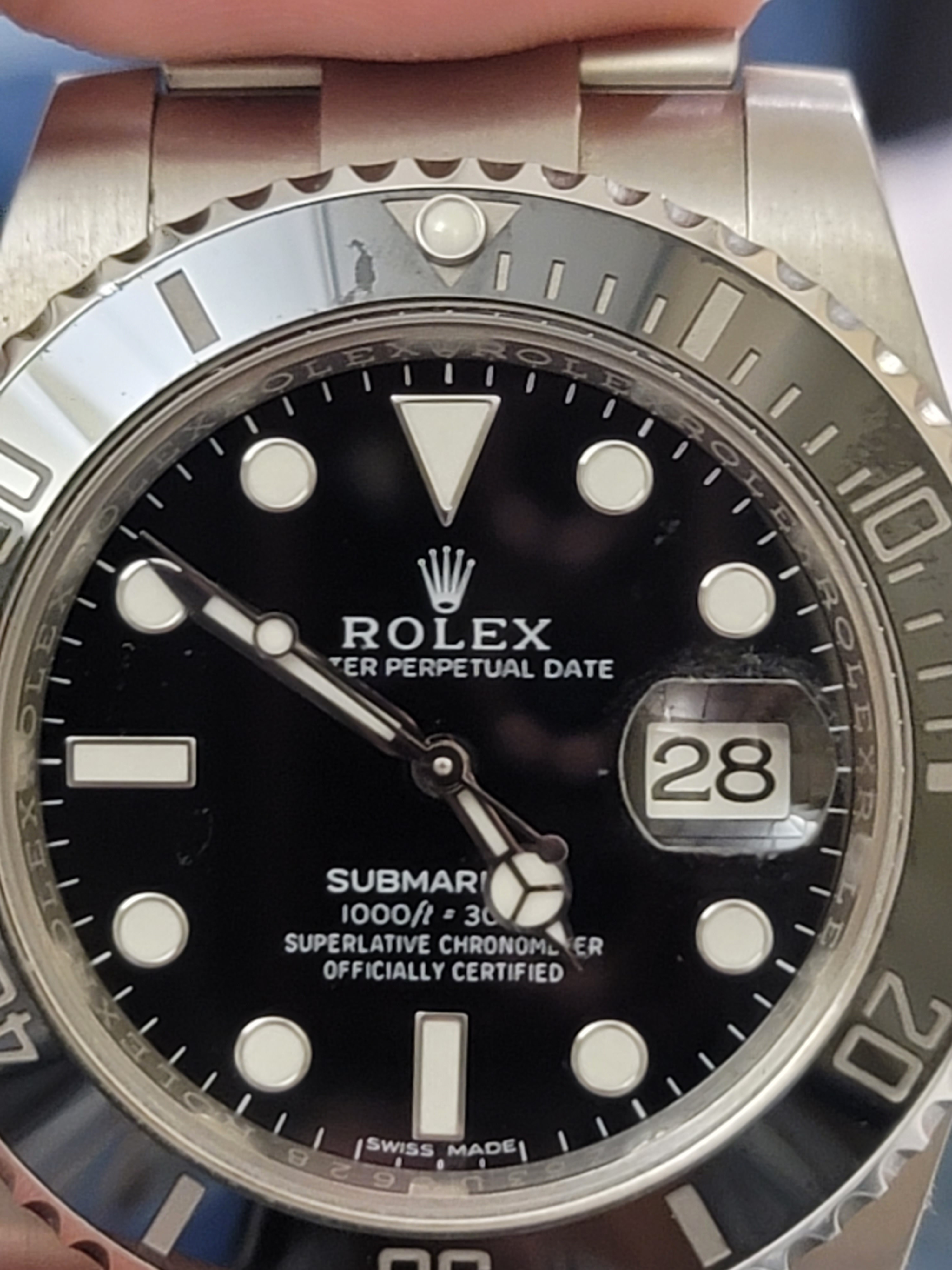 Rolex submariner date noob v11 eta clone movement datewheel Replica Watch Info