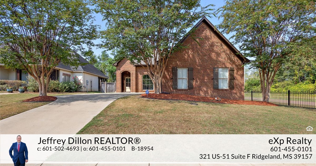 301 Carr Meadow Dr, Ridgeland, MS 39157