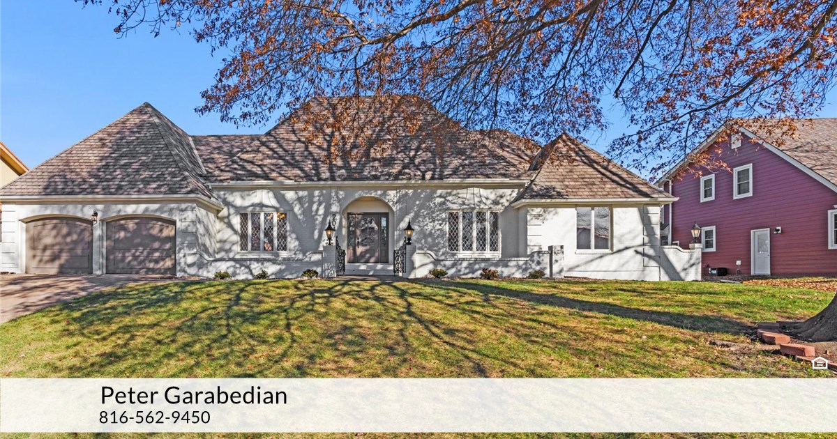 204 W 128 St, Kansas City, MO 64145