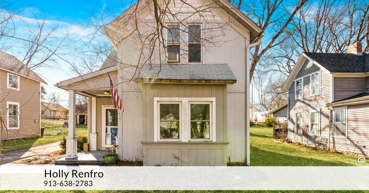 1434 9th Ave, Leavenworth, KS 66048