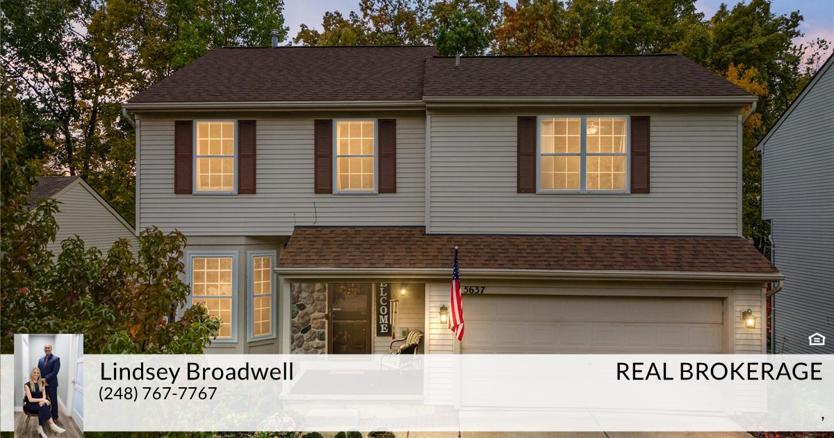5637 Lockwood Dr, Waterford Twp, MI 48329