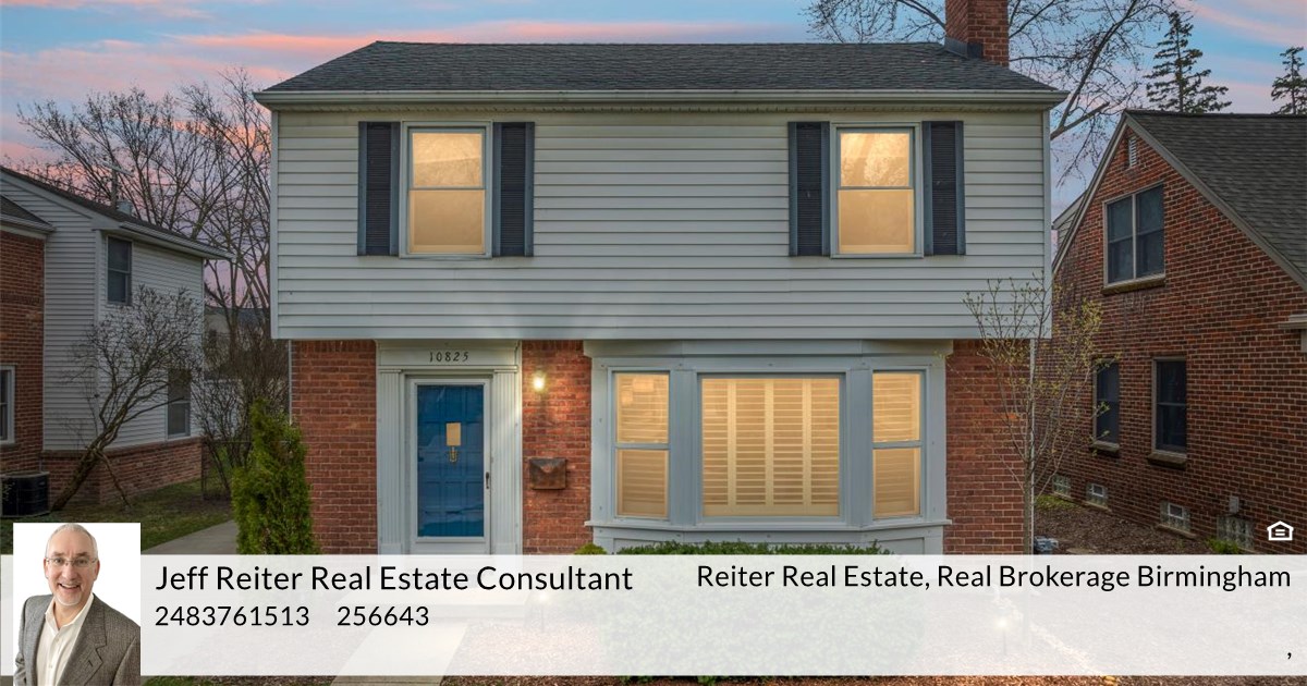 10825 Nadine Ave, Huntington Woods, MI 48070