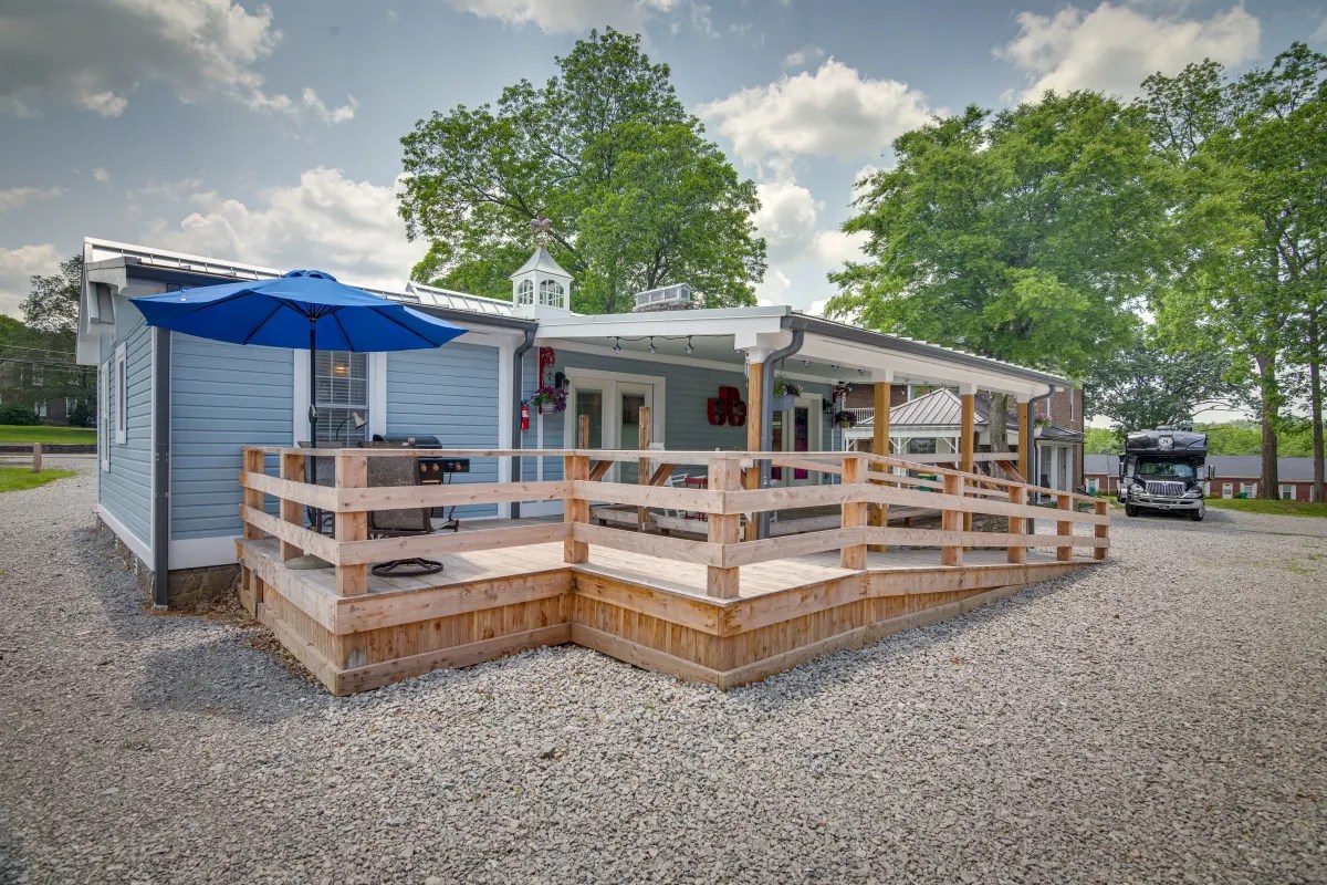 Cliffords Place AirBnB Rental in Lewisburg