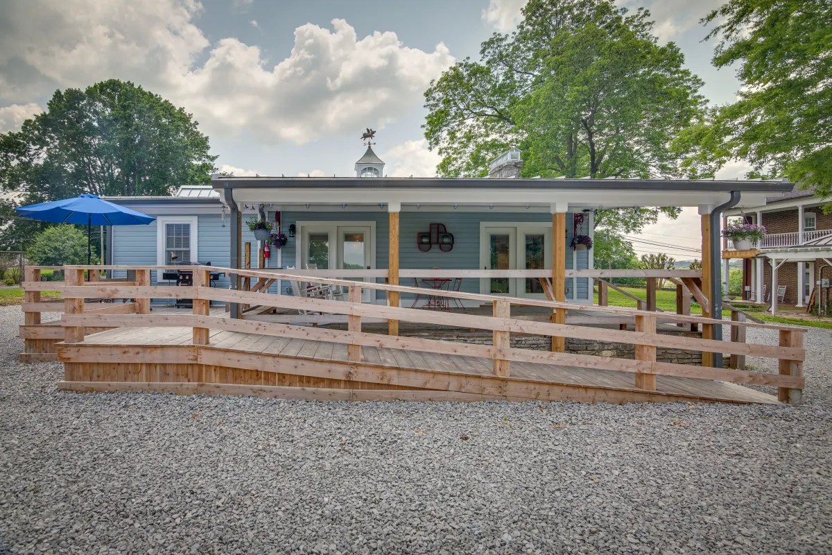 Cliffords Place AirBnB Rental in Lewisburg