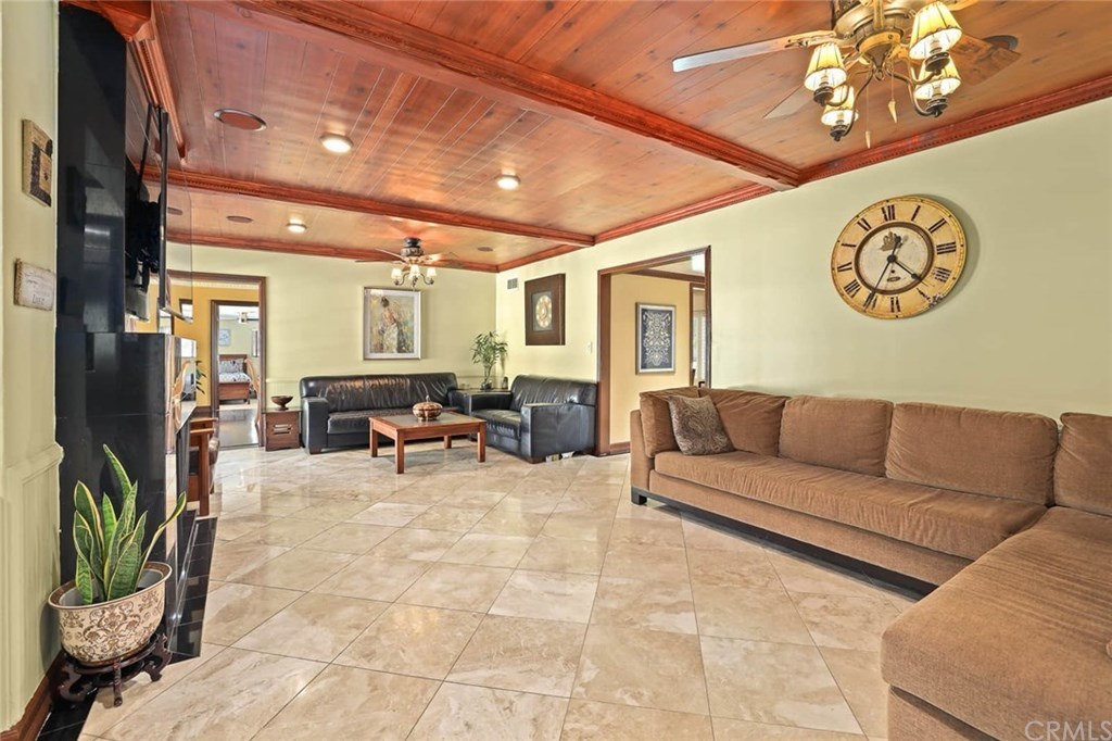 1000 S 5th Ave Gary Zuo