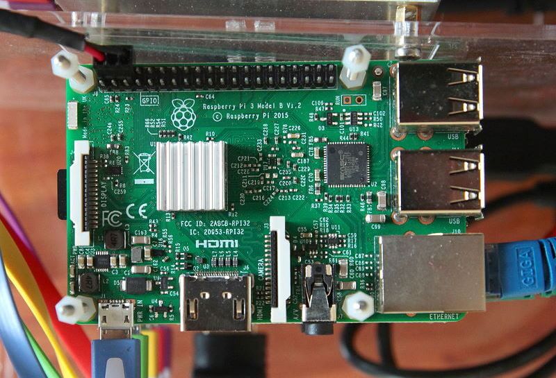 Silent cooling for the Raspberry Pi 3