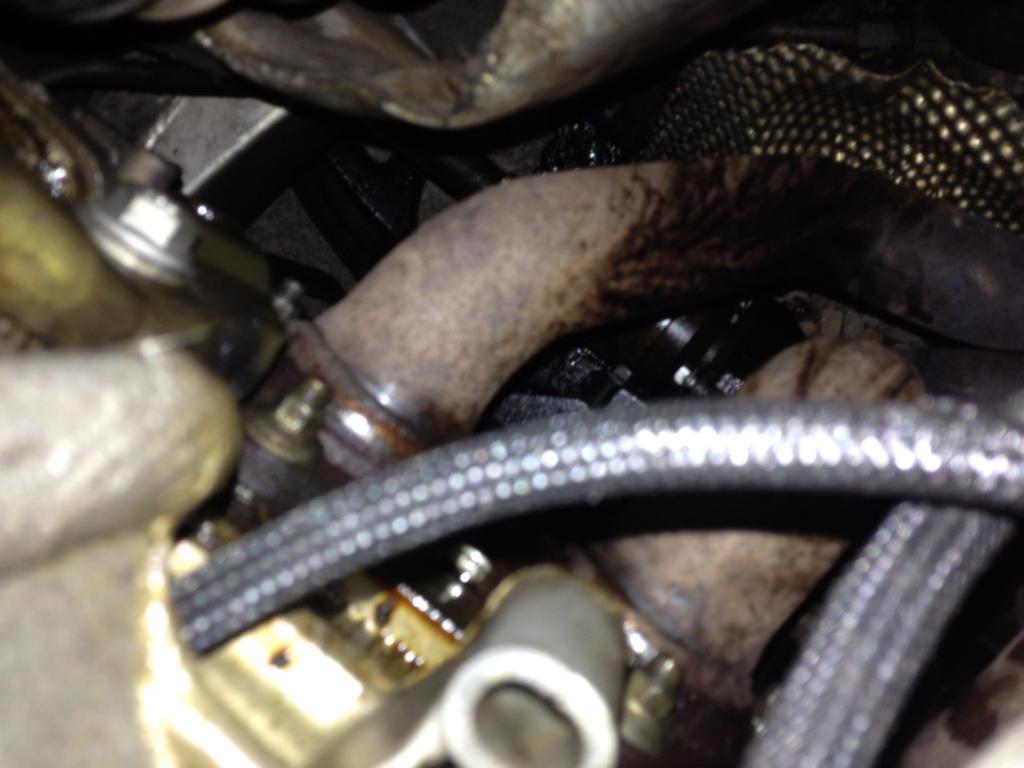 Oil leak, smell of burning oil + petrol? + poor running engine and