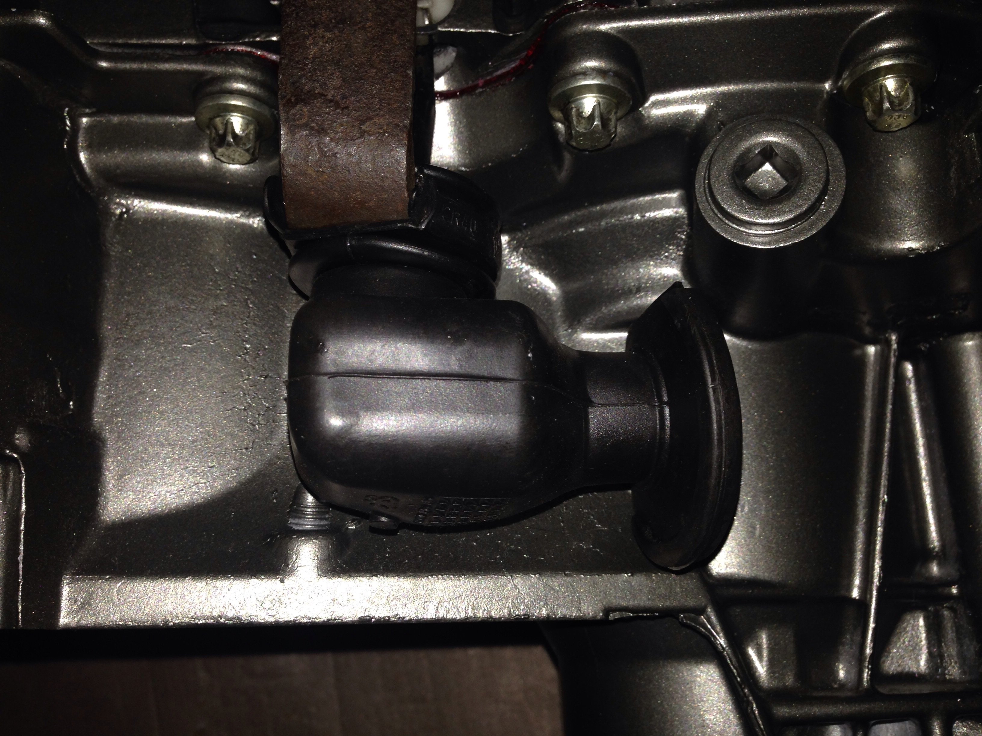 leaking selector seal, gearbox leak fix