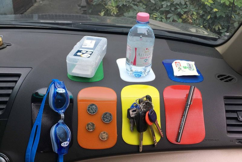 Hiasan Dalam Kereta / Kanak Kanak 6 Tahun Terkunci Dalam Kereta Maybe