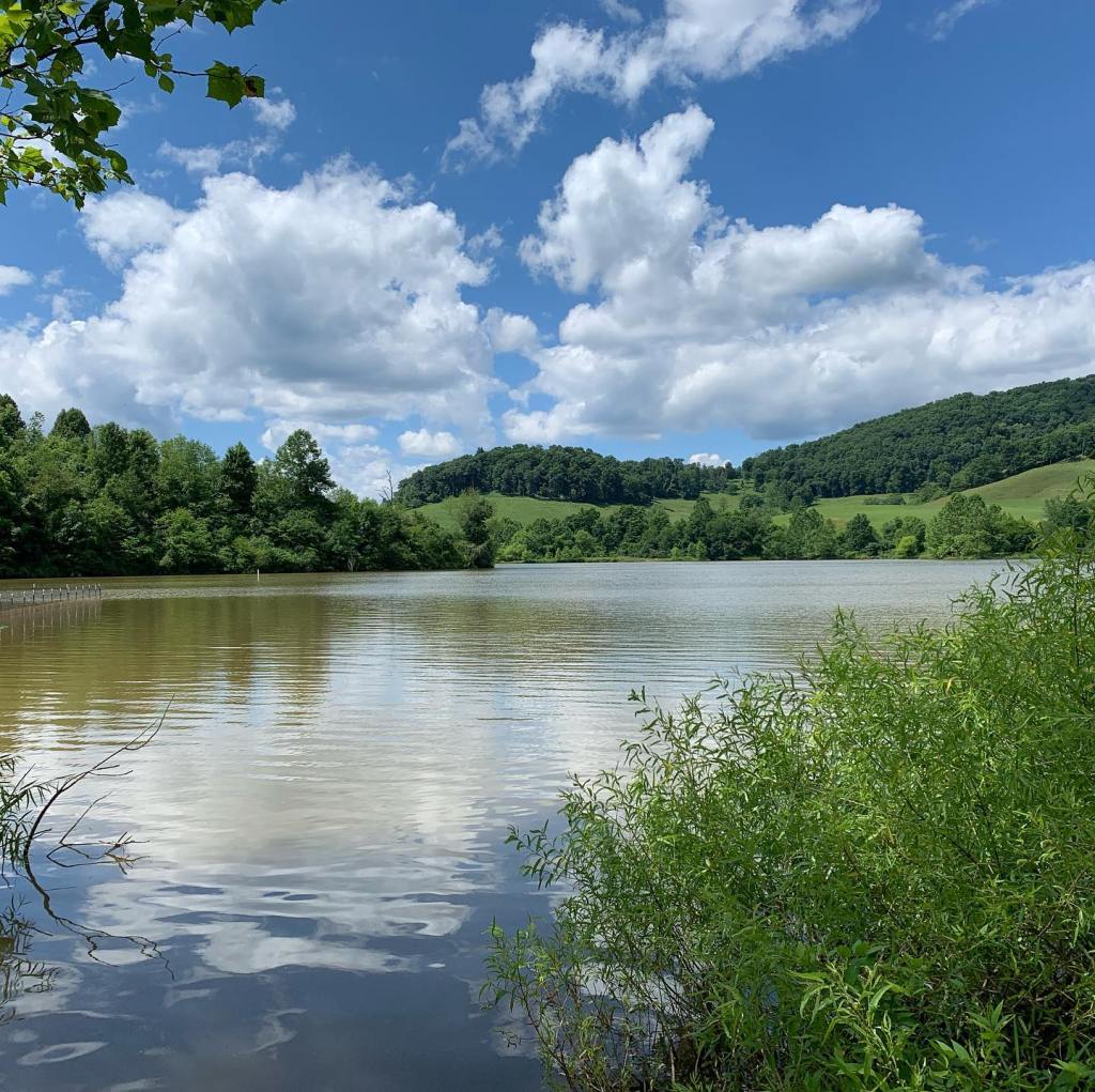 Pictorial A Day at Stonewall Jackson Lake Clise's Cornucopia