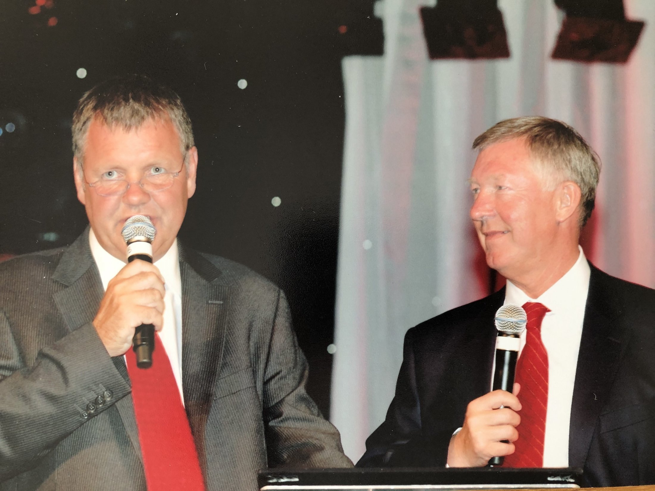 Book Clive Clive Tyldesley