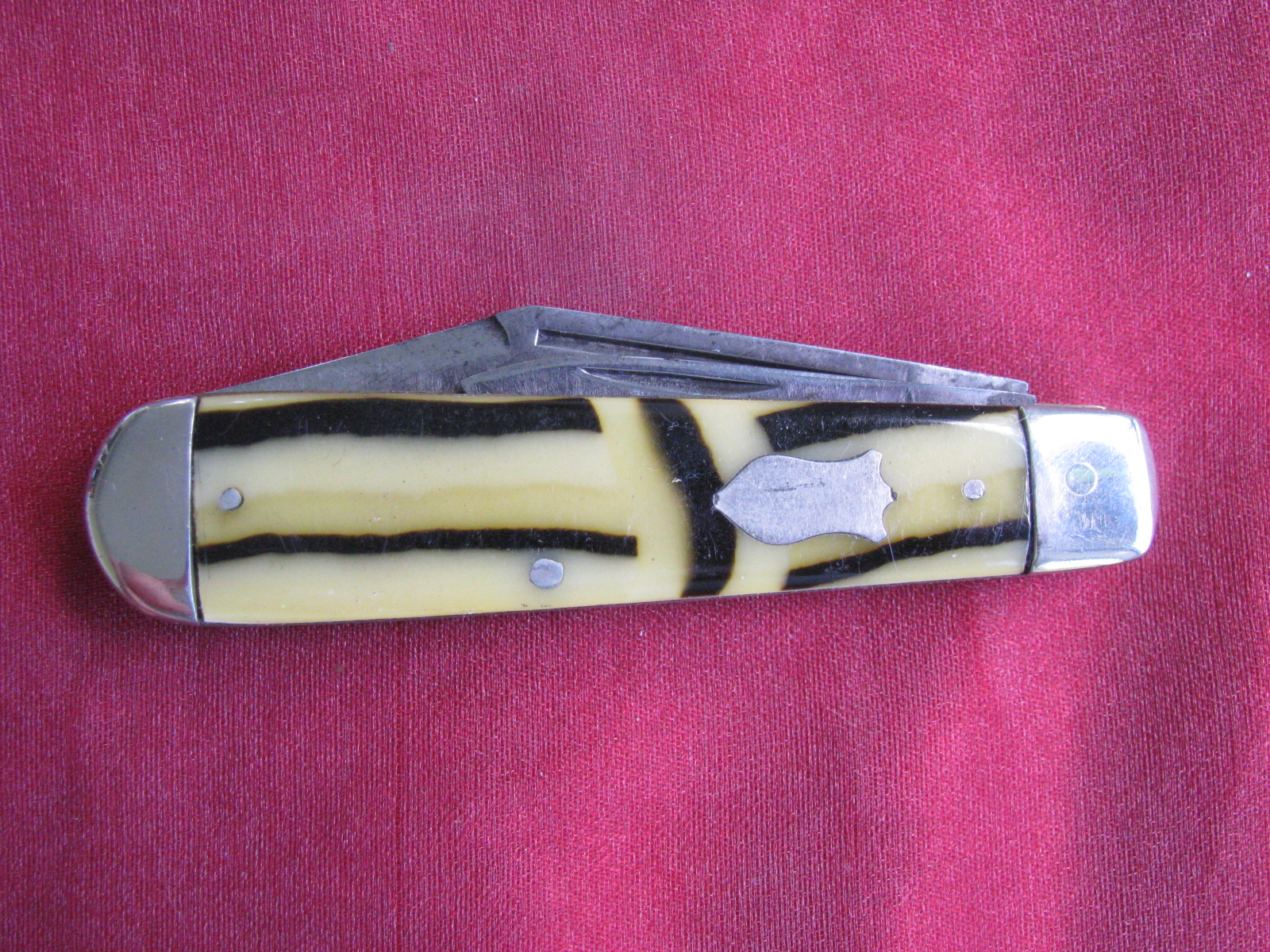 Vintage Utica Cutlery Co. 2Blade Jack Knife, Multicolor Celluloid