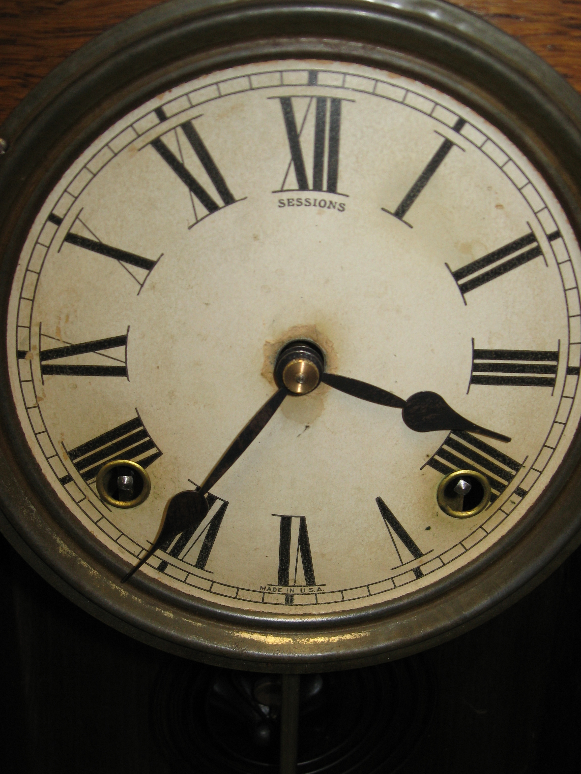 Sessions Oak Kitchen (Shelf) Clock, 1920s 1930s