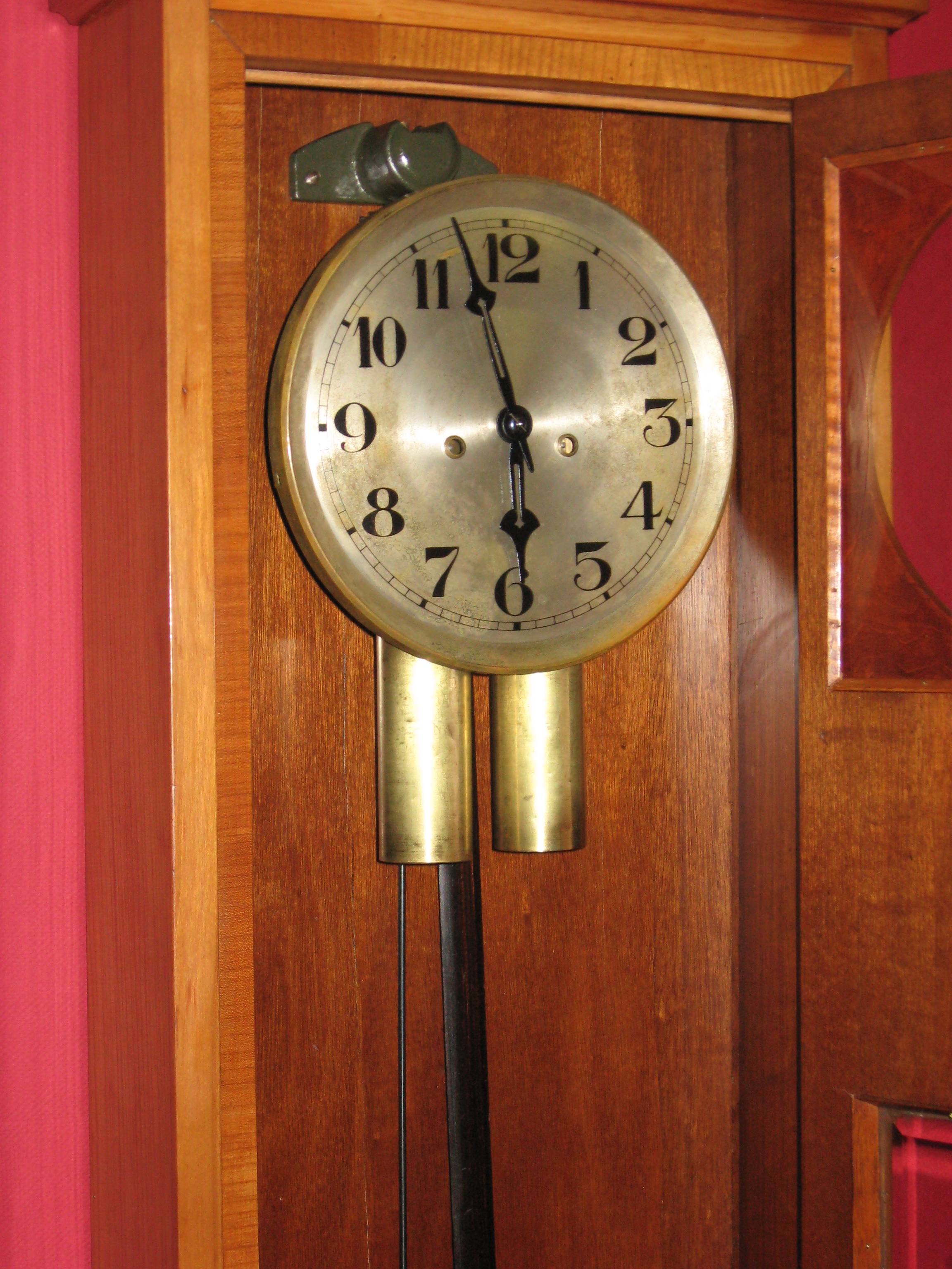 Gustav Becker 2 Weight Wall Clock Made in Tschechoslovakia