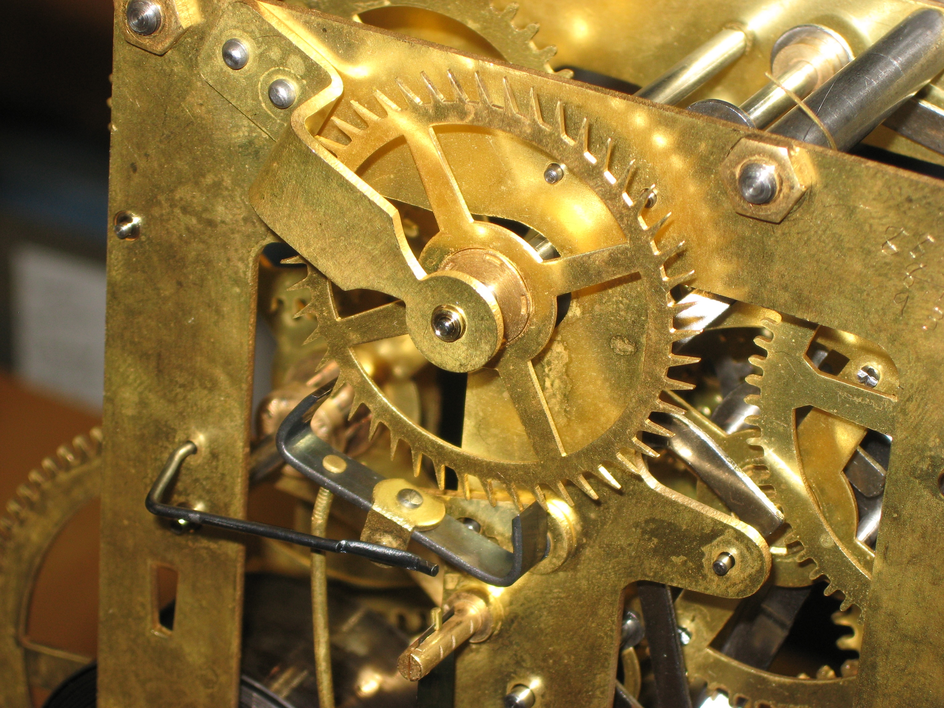 A Late Ingraham Tambour Mantel Clock, Made in 1940