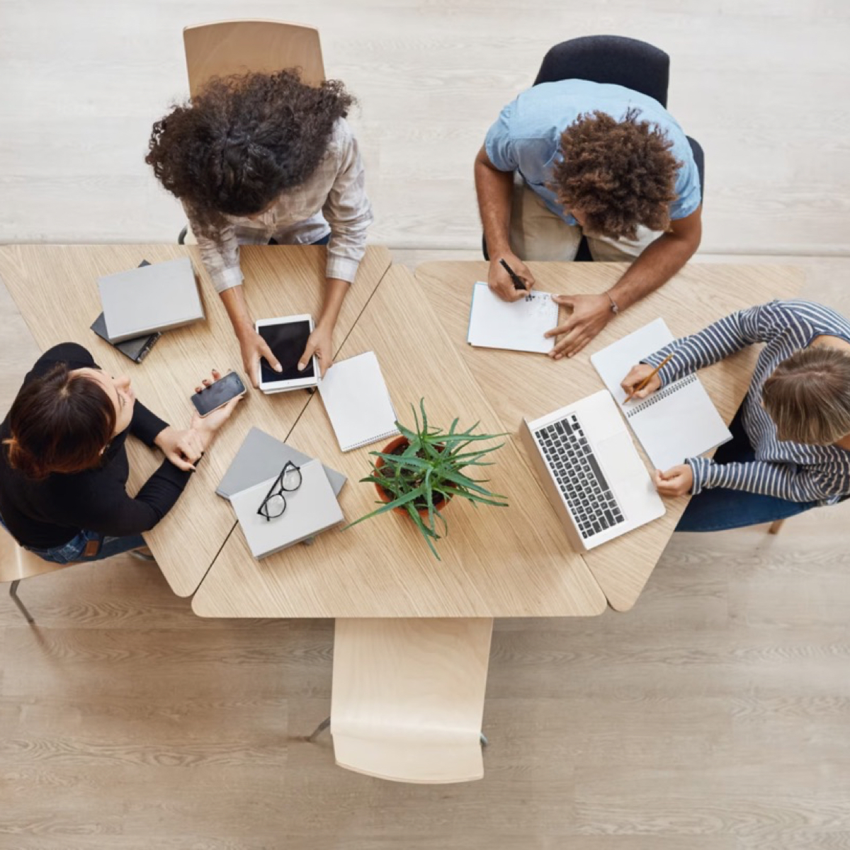 25 Questions on Employee Retention Answered by The Experts ClockIt