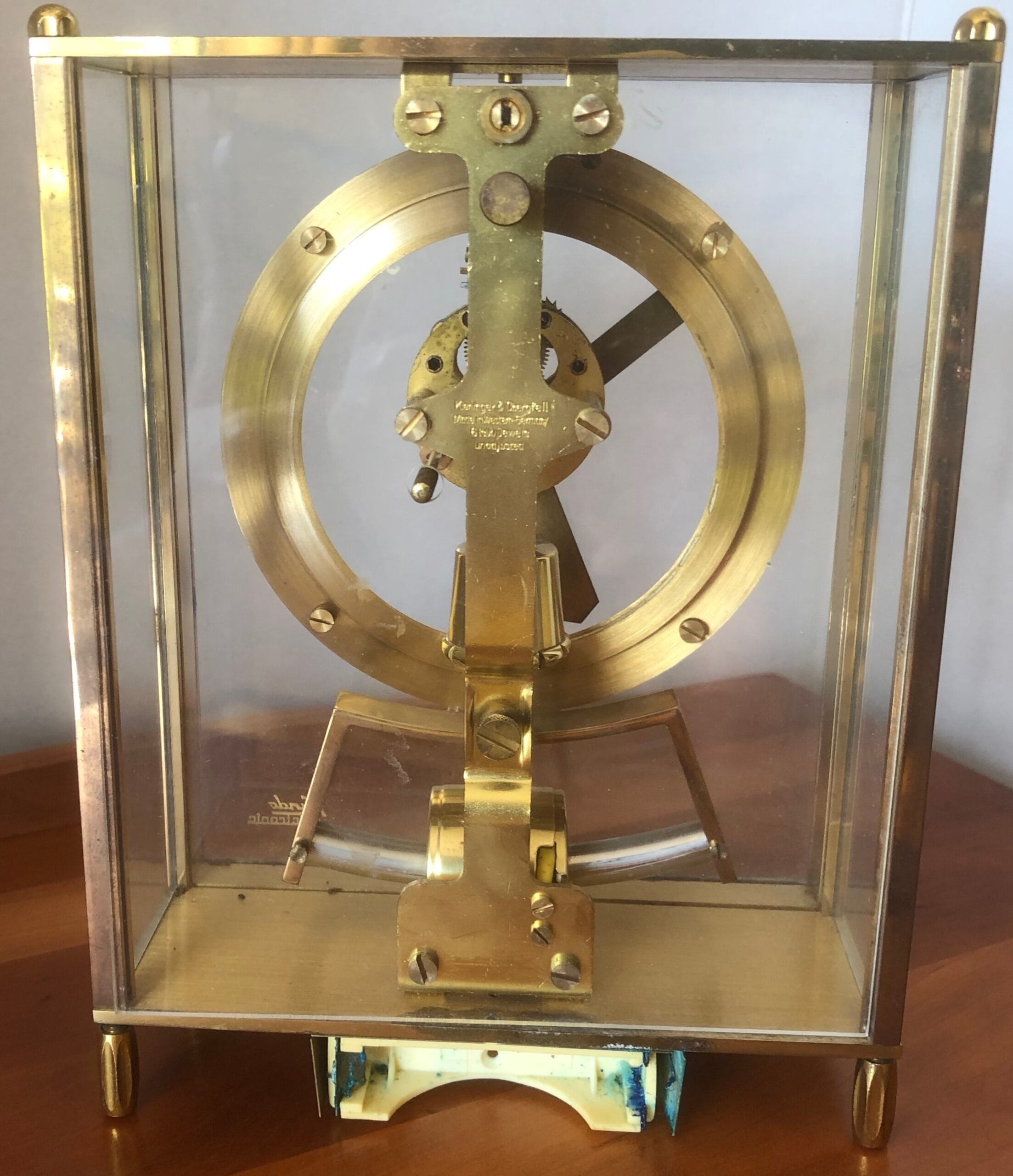 239b)Kundo Electronic_Back Collecting old clocks, How To?