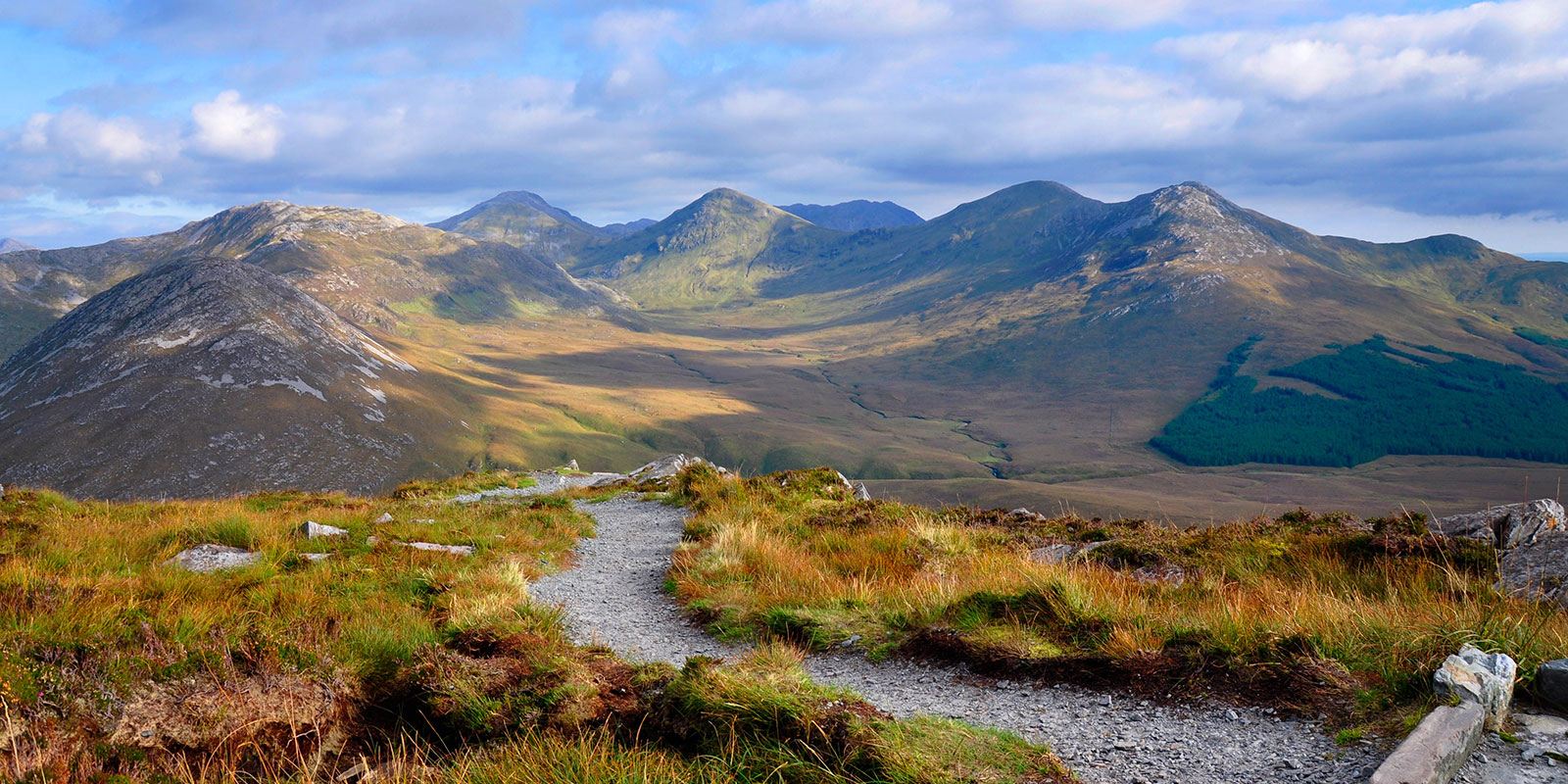 What Is A Diamond Hill at Earl Prater blog