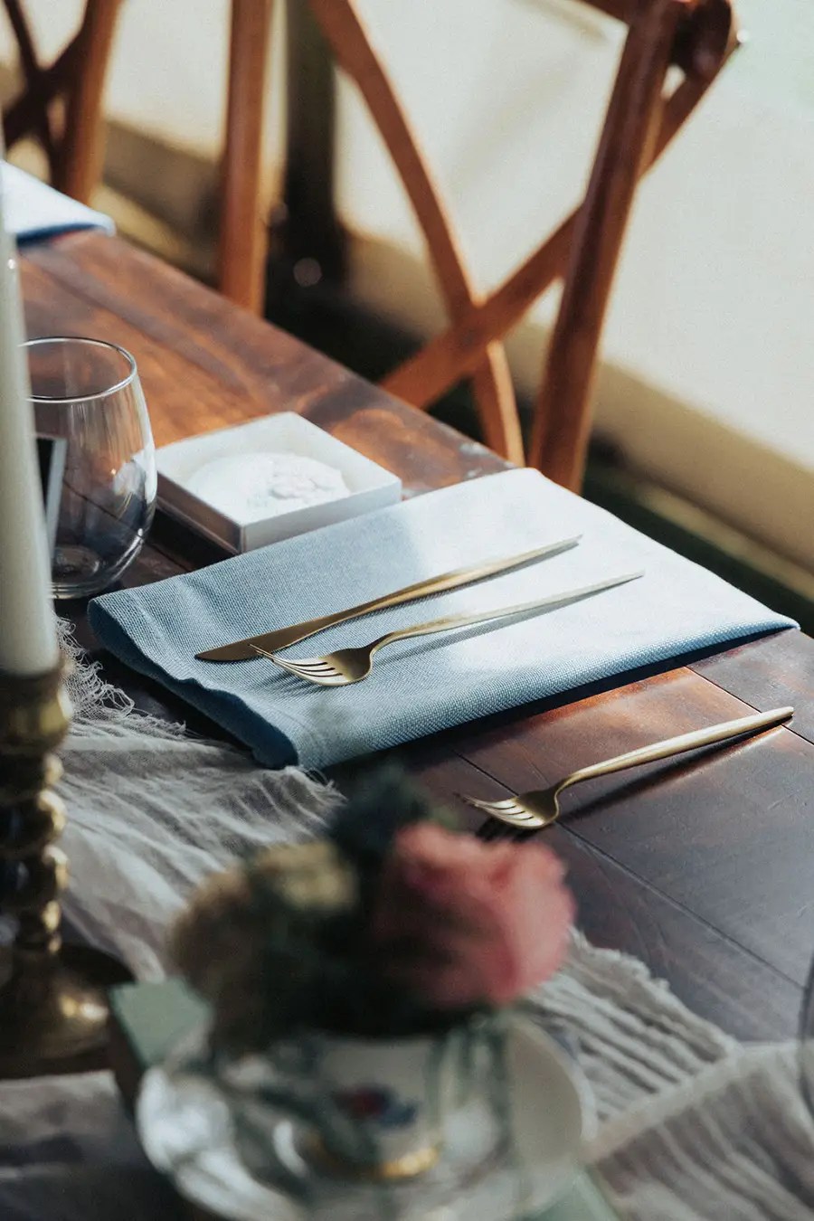 Chloe & Matt - Cloth and Confetti