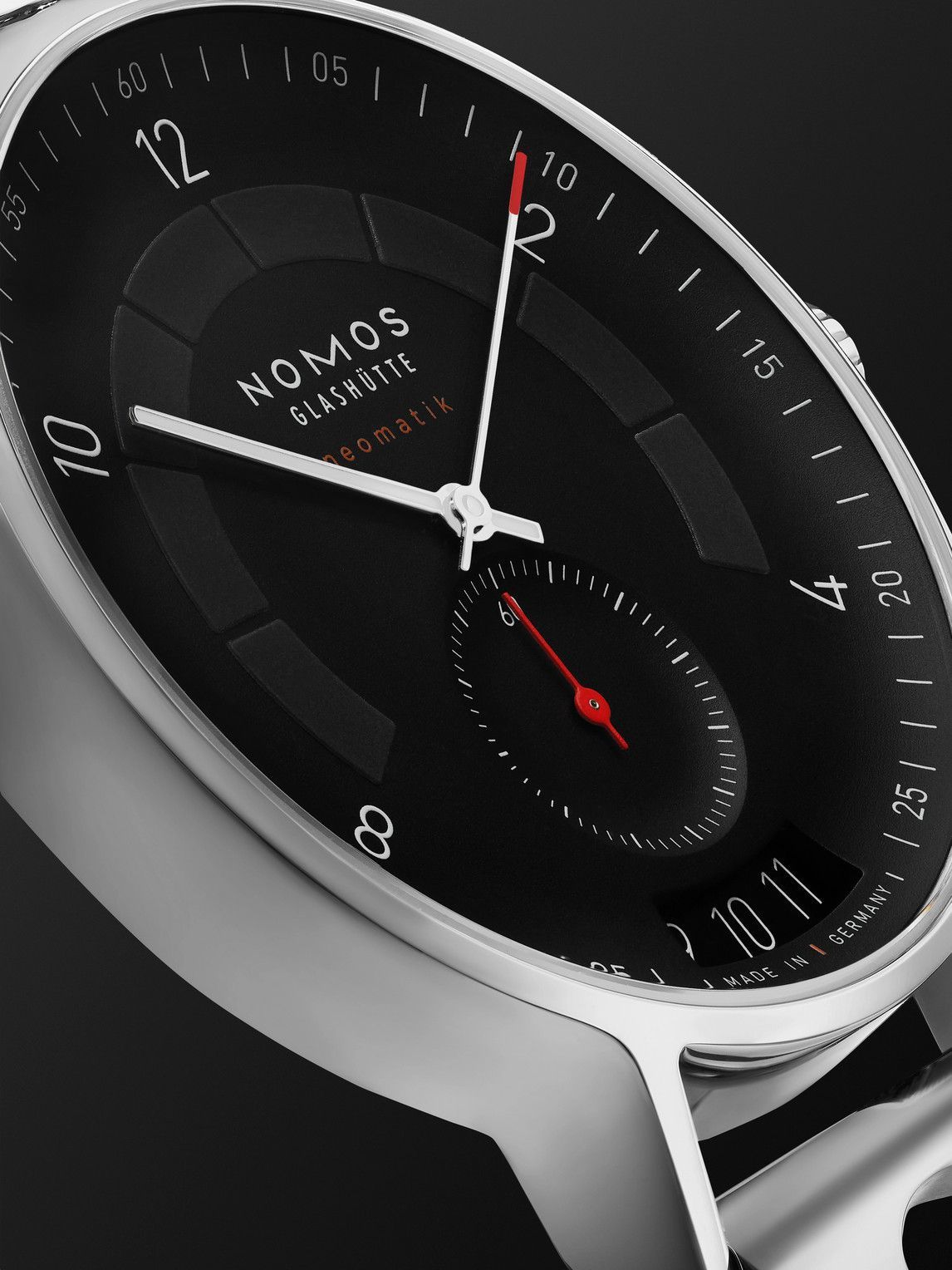 NOMOS Glashütte Autobahn Director‘s Cut A9 Limited Edition Automatic
