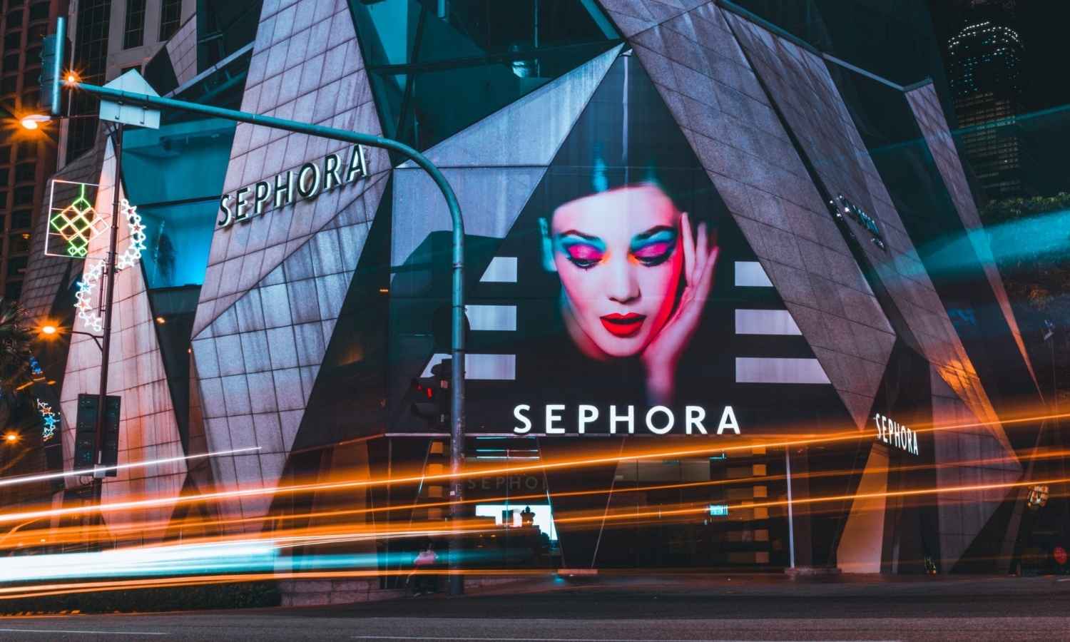 Sephora Return Policy 101 (Tips + More) ClothedUp