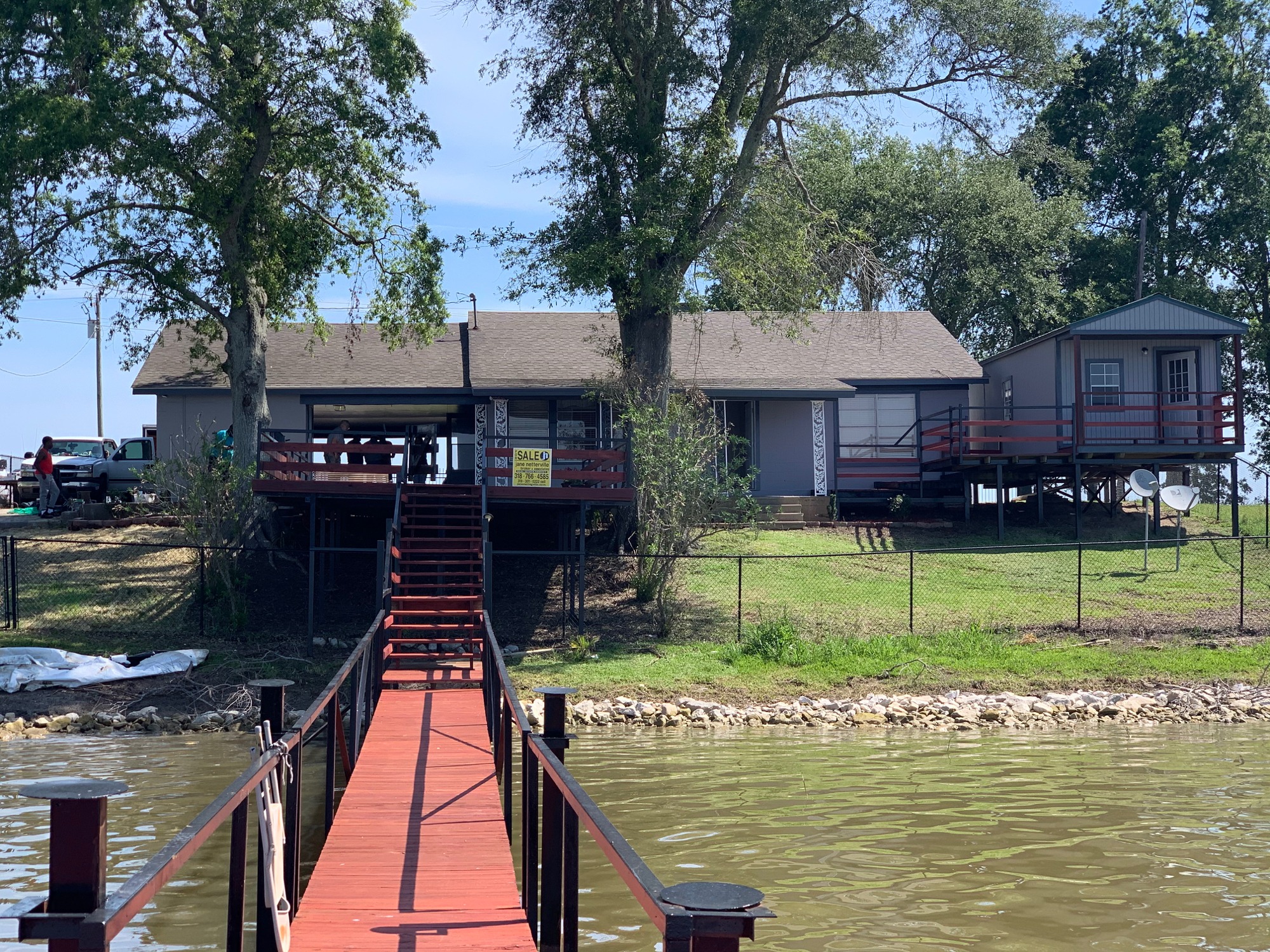 Cocodrie Lake Living Jane Netterville Broker & Associates