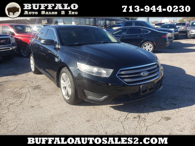 2015 Ford Taurus SE 4dr Sedan FourDoor Sedan in Pasadena TX from