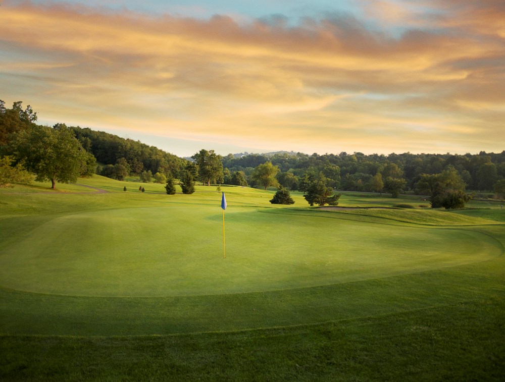 Frosty Valley Golf Links in Pittsburgh, PA Presented by BestOutings