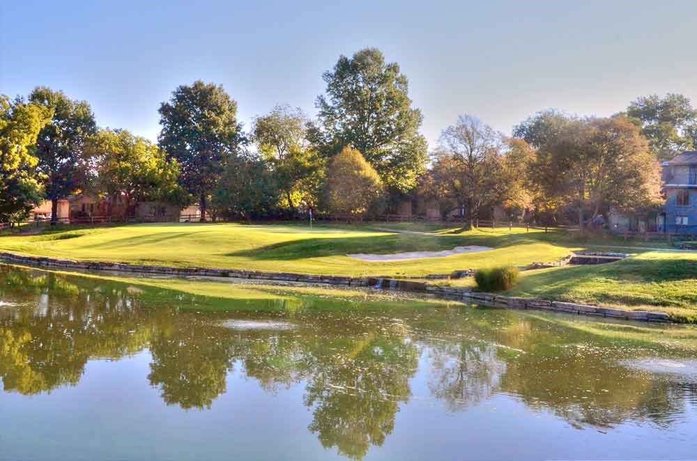 19 Blue Hills Country Club Golf, Lunch & Drinks