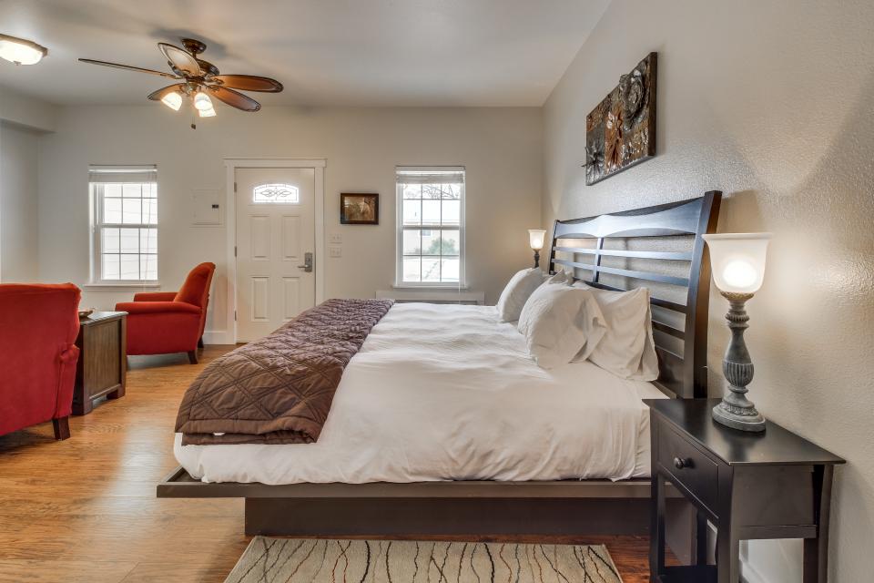 Fredericksburg Bed and Breakfast All Seasons