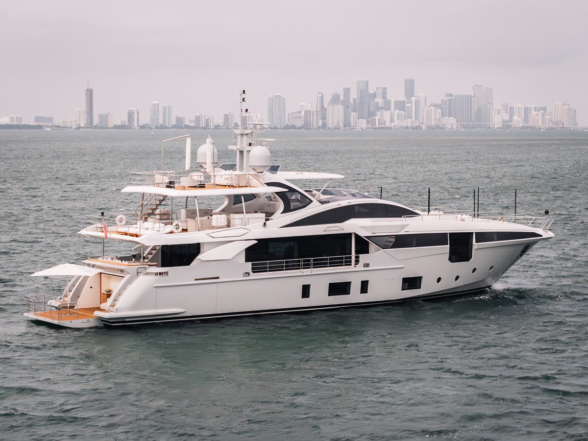 AMICO Motor Yacht AZIMUT YACHTS 114' 10" 2019 YATCO
