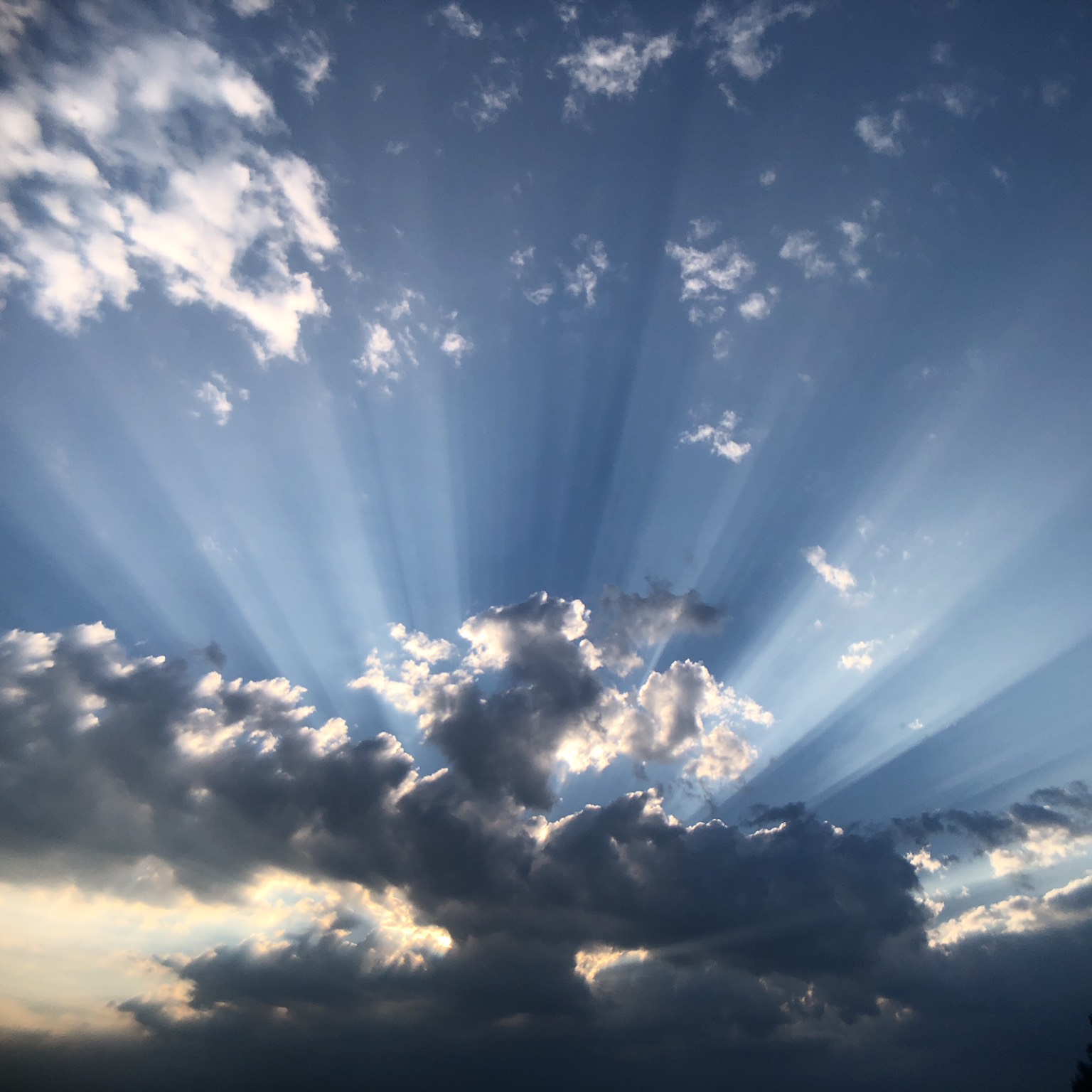 Sun Rays Clouds(03)