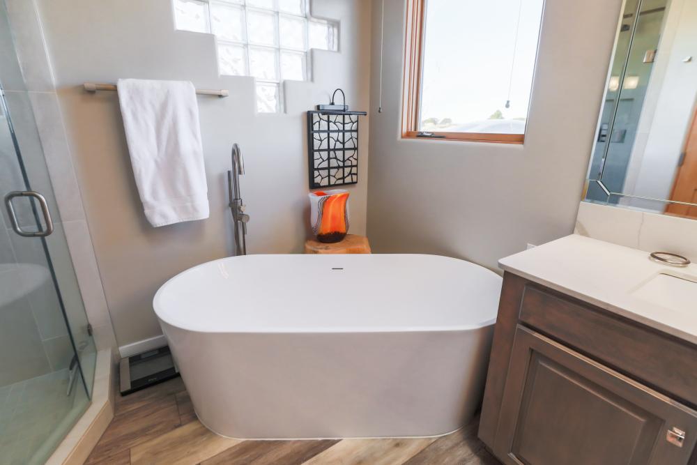 Bathroom Remodeling from Rebath Servicing Albuquerque, NM