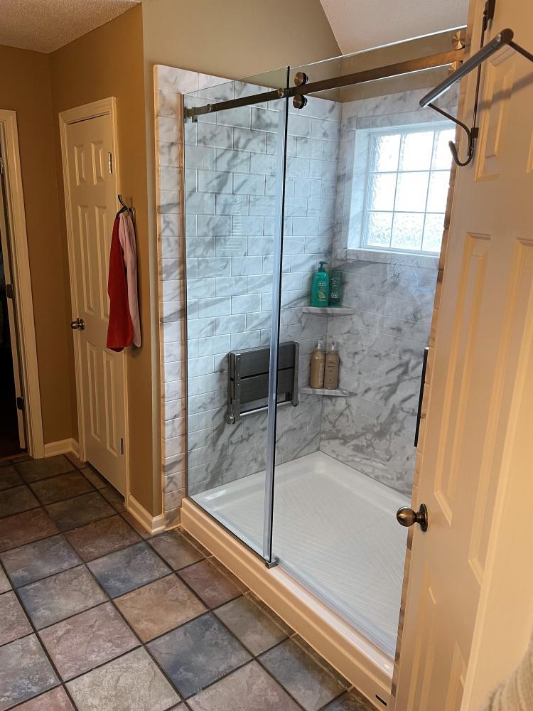 Bathroom Remodeling from Rebath Servicing Memphis, TN