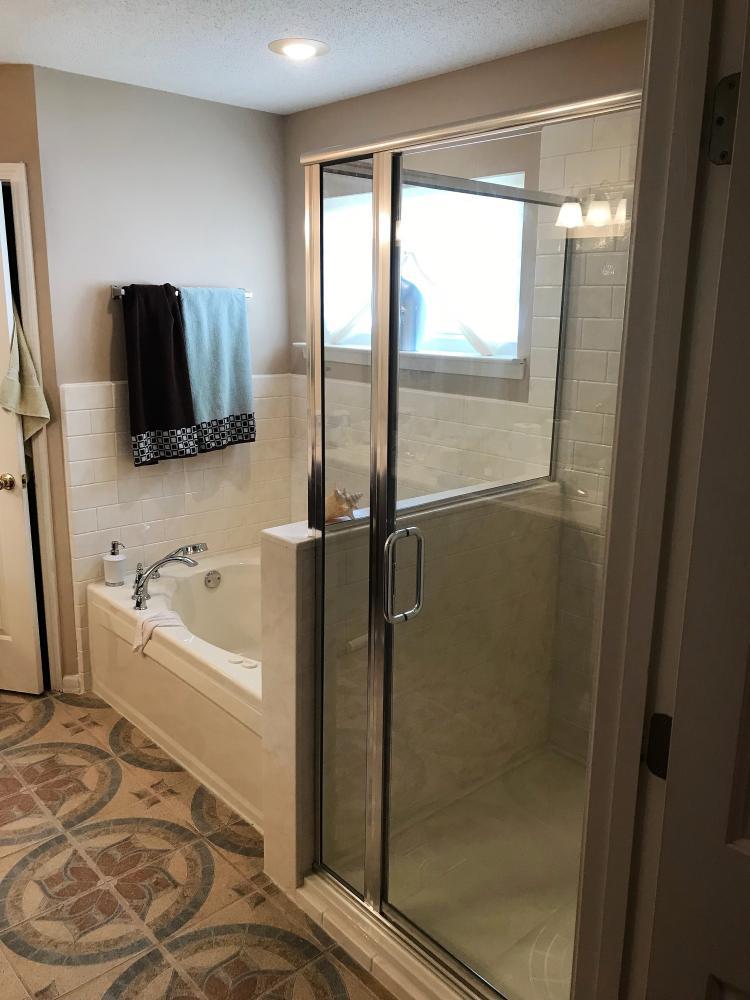 Bathroom Remodeling from Rebath Servicing Memphis, TN