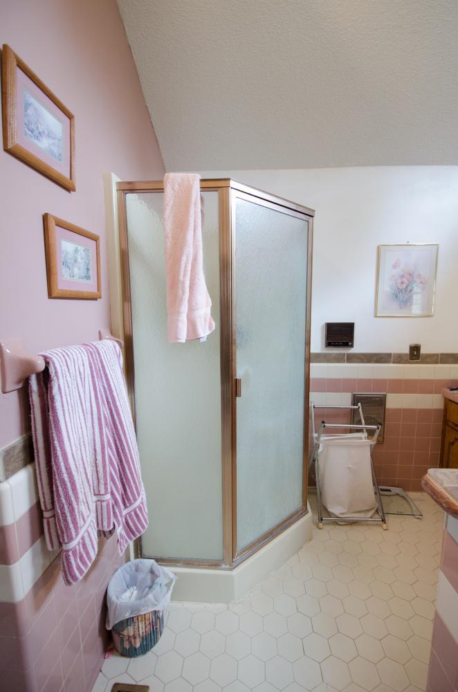 Bathroom Remodeling from Rebath Servicing Raleigh, NC