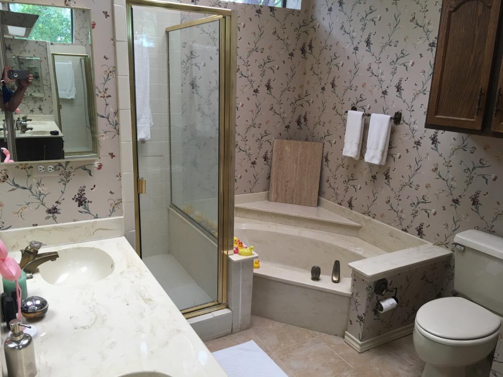 Bathroom Remodeling from Rebath Servicing Dallas, TX