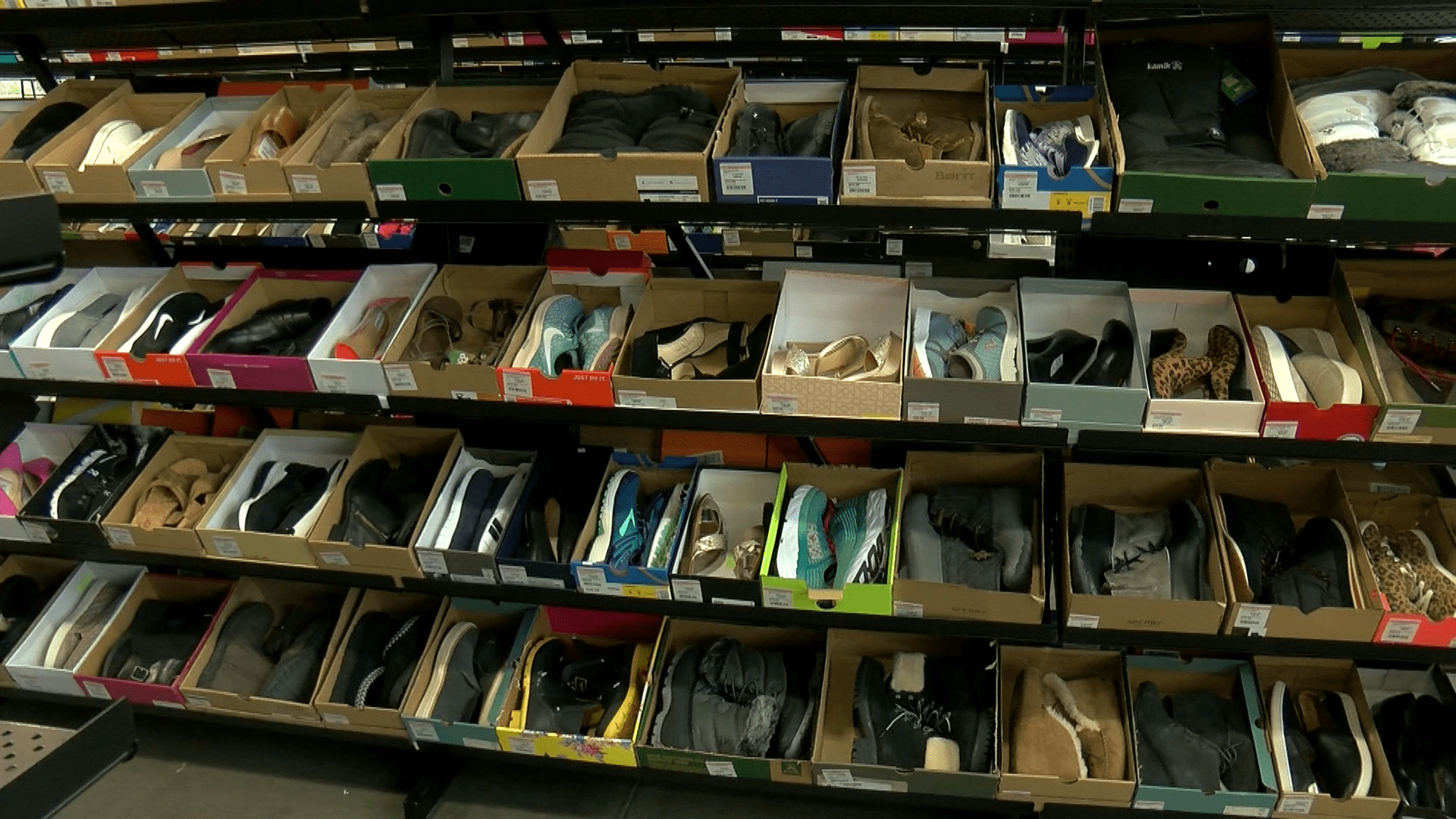 Zappos Clearance Store Store