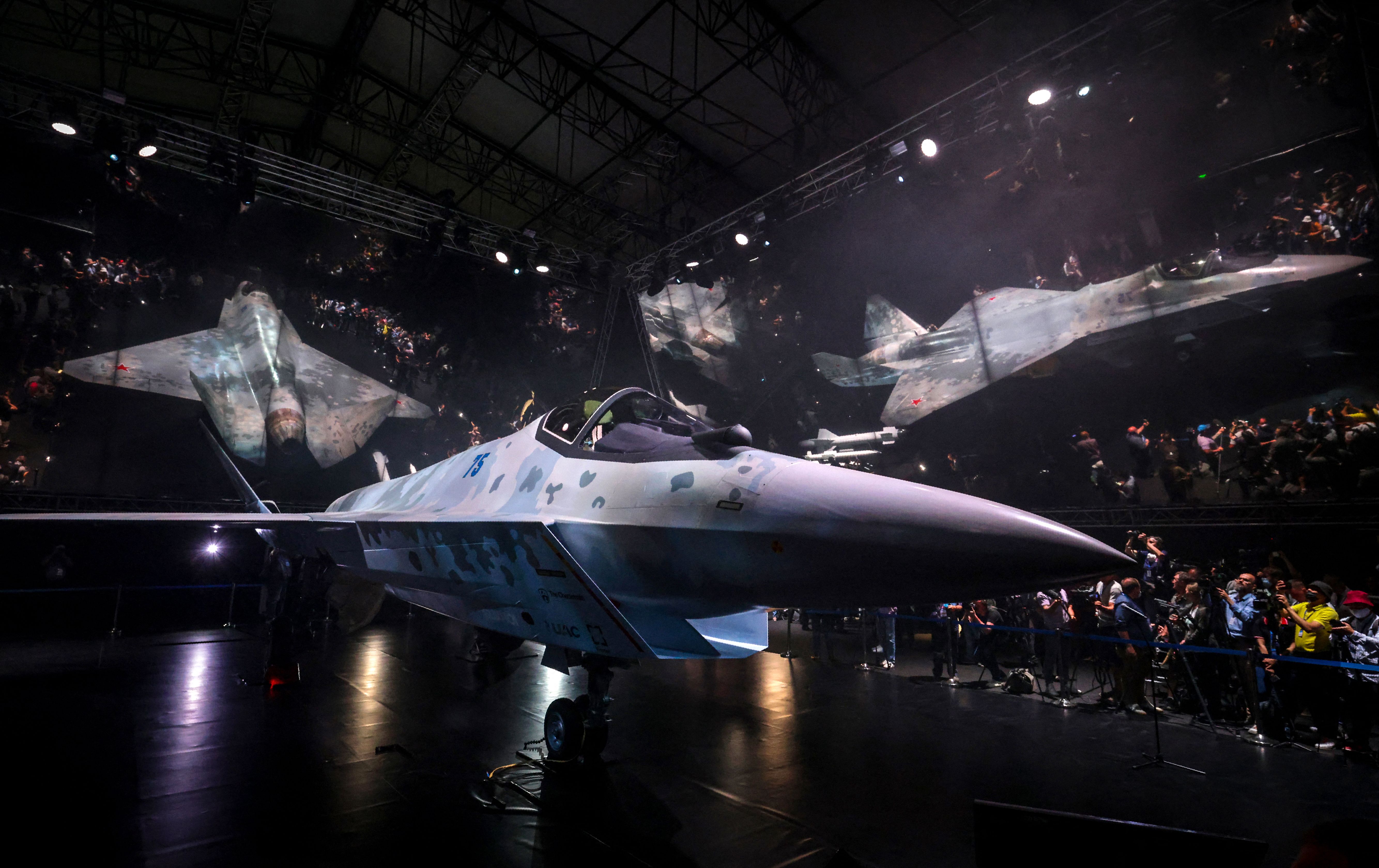 New Chinese Fighter Jet Expected By 2023 See Russia's New Checkmate Fighter Jet Unveiled At Defense Expo