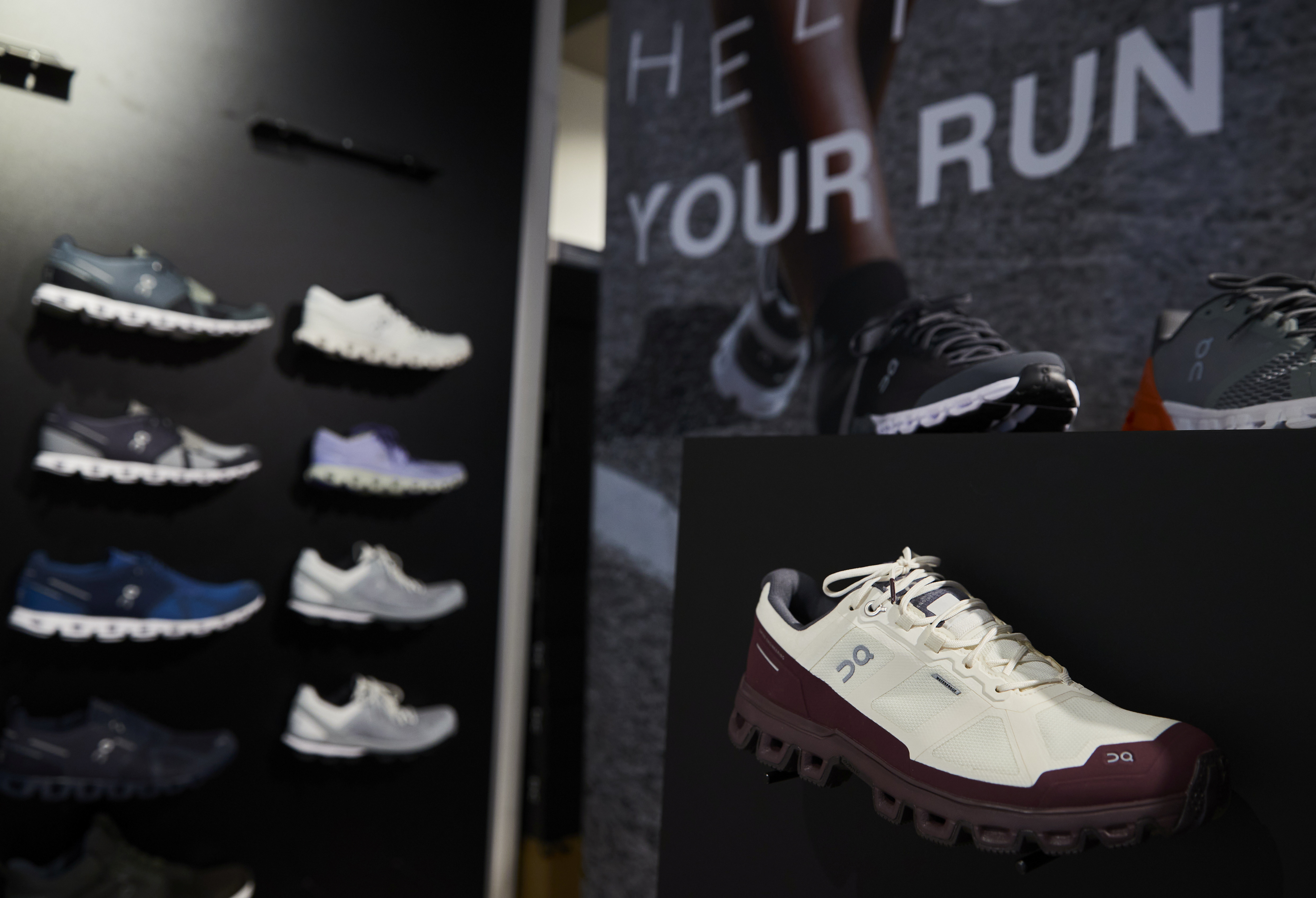 Pri Shoe List 2023 Federer-Backed Shoemaker On Valued At Over $11 Bln In Nyse Debut | Reuters