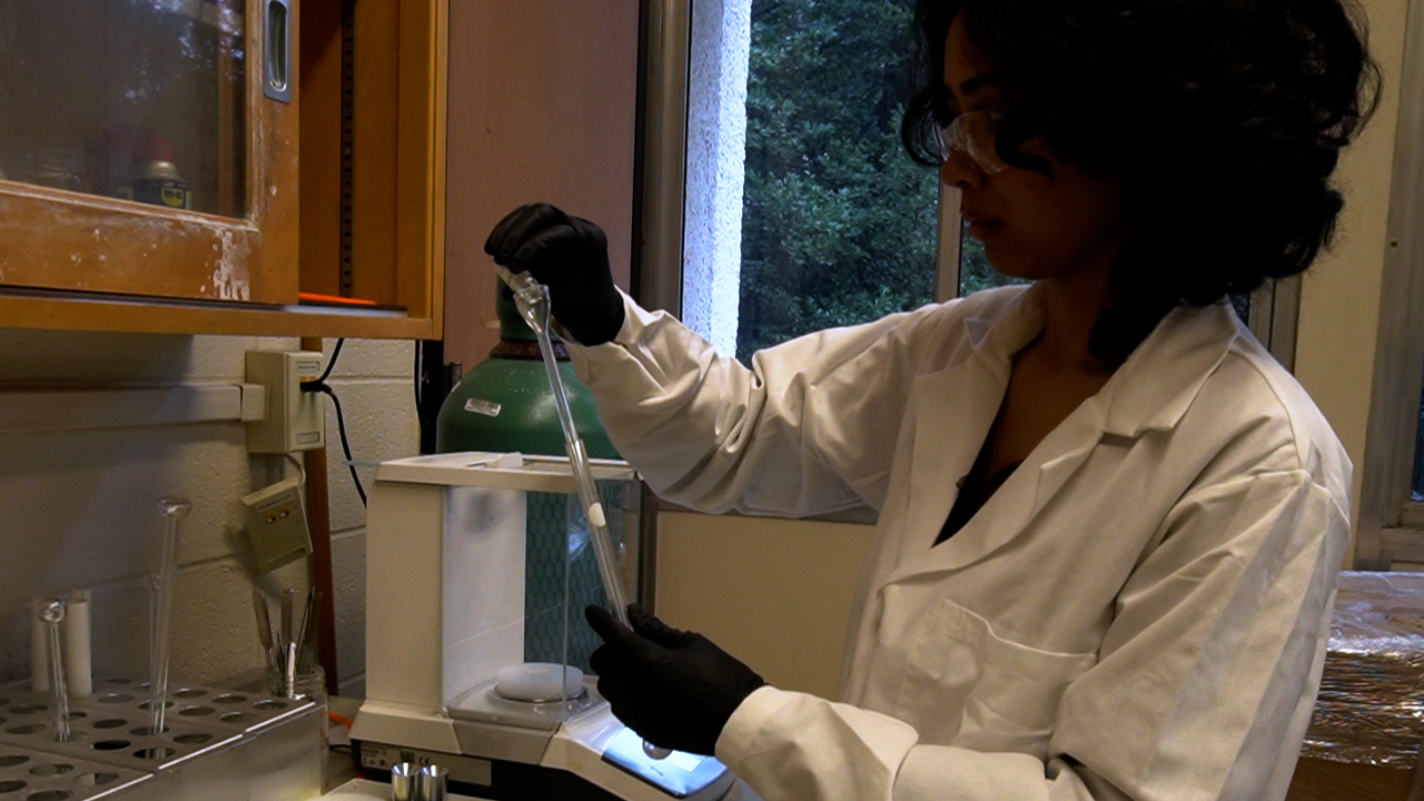 Author Spotlight Characterizing Porous Materials for Aiding the