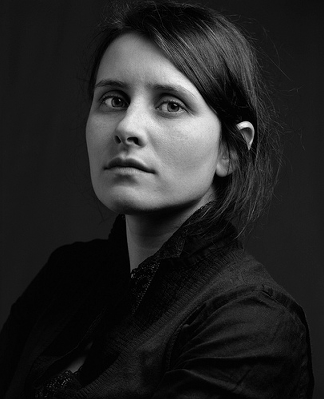 3 Photography on Black Background Tips